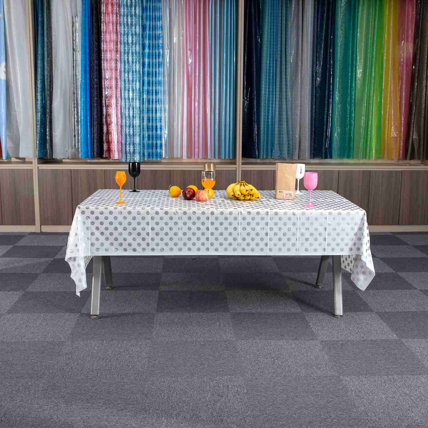Toalha de mesa descartável decorativa para festa de aniversário